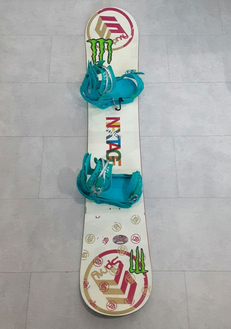 YONEX NEXTAGE スノーボードセット 153 バートン バインディング