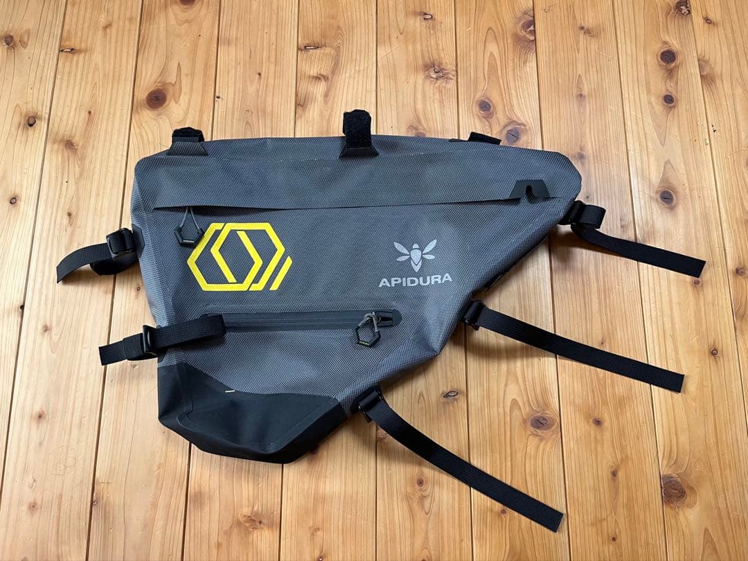APIDURA アピデュラ　エクスペディション　フルフレームバック　7.5L
