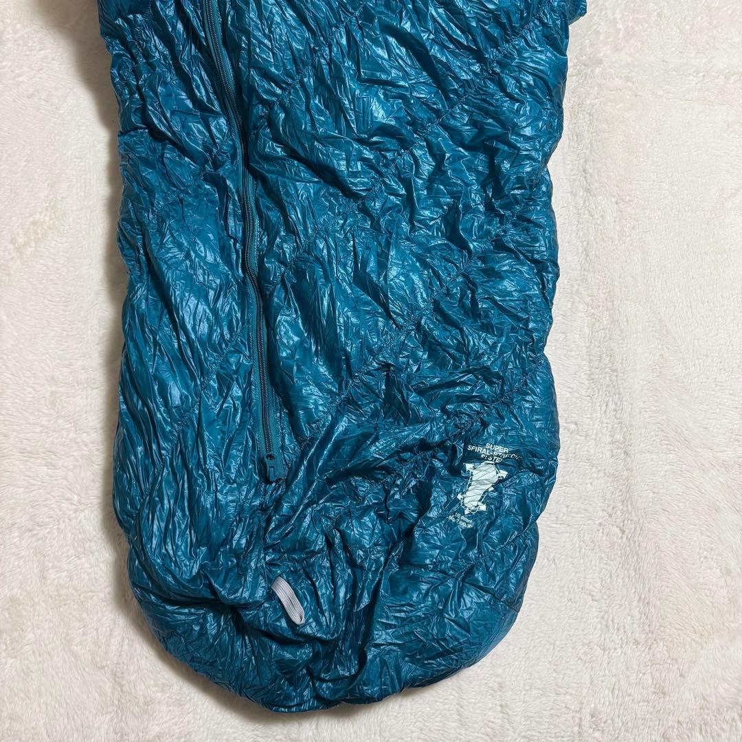 極美品モンベル800FP ダウンハガー800 #3 R/ZIPシュラフ　グリーン