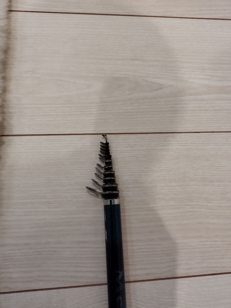 週末限定値下げDaiwa Megathis AGS 1.75-53美品メガディス