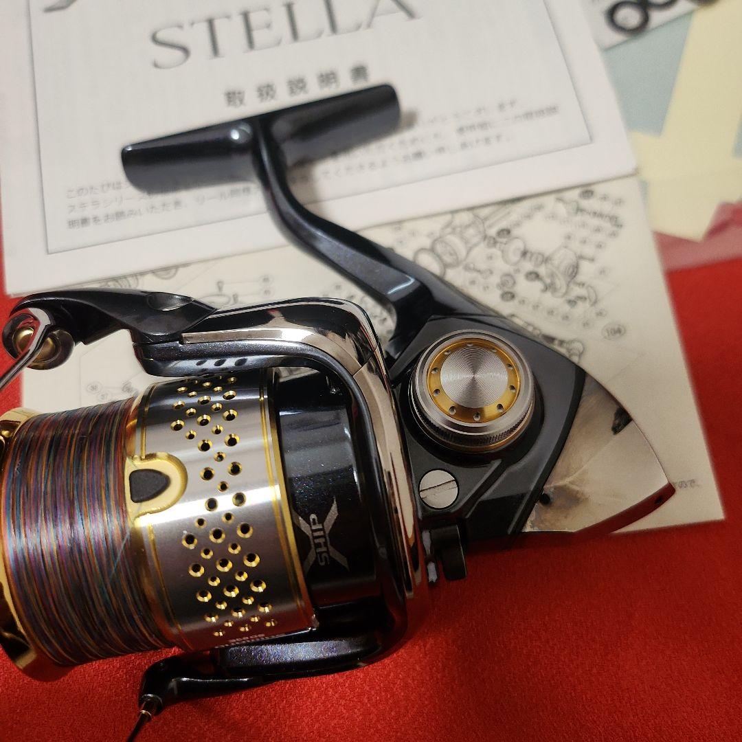 超美品10 STELLA C3000SDH スピニングリール
