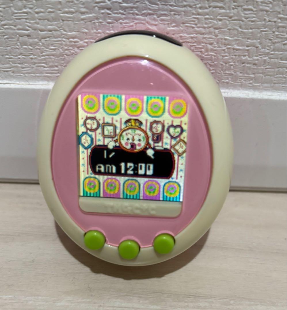 【激レア・希少カラー】BANDAI たまごっちプラスカラー　クリーム＋ピンク