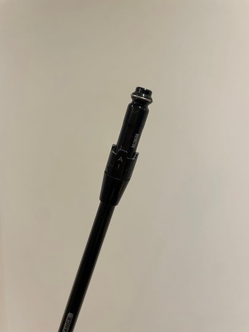 ツアーAD IZ6S ドライバーシャフト タイトリストスリーブ付き フレックスS