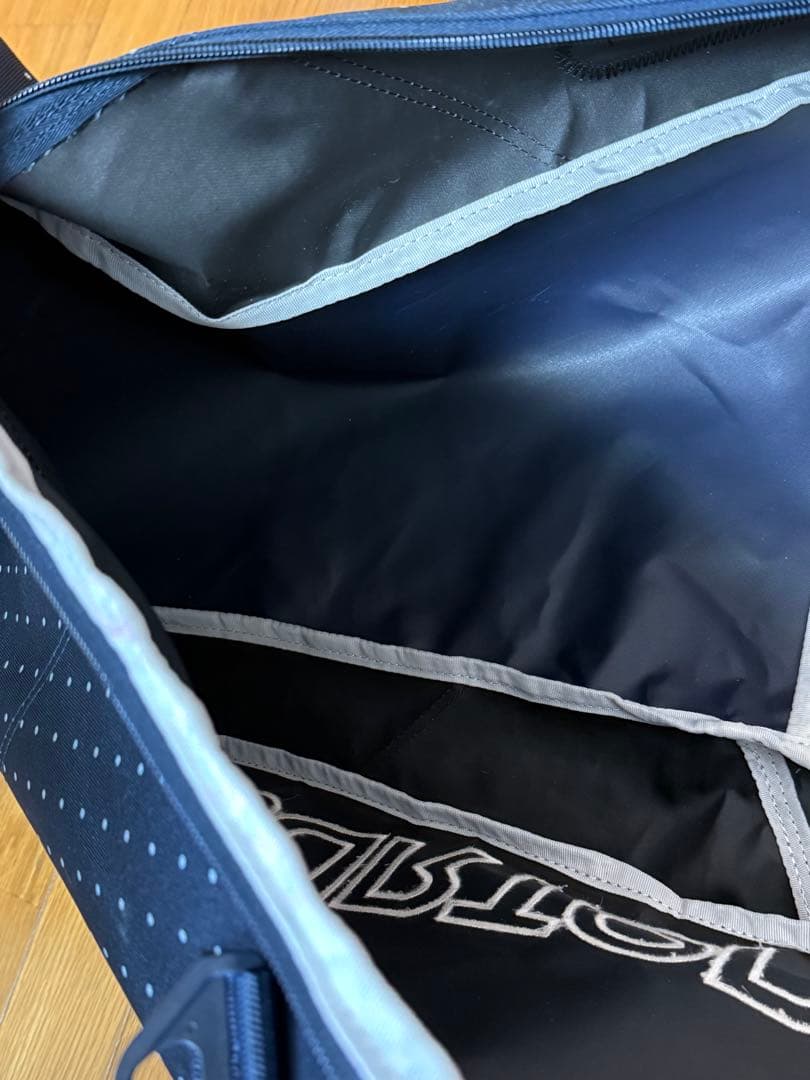 【美品】Burton スノーボードバッグ ドット柄 ネイビー　156cm