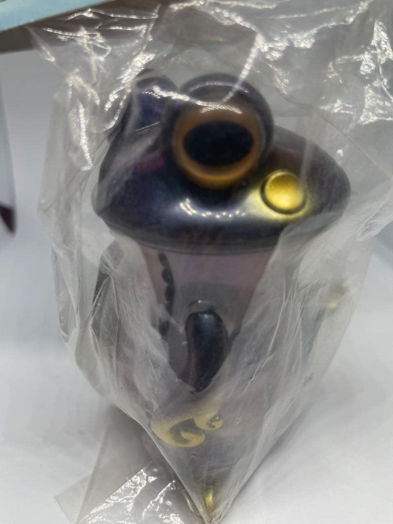 スカルチュラ 歩行食虫植物 ウツボカエル　クリア成型　ソフビ