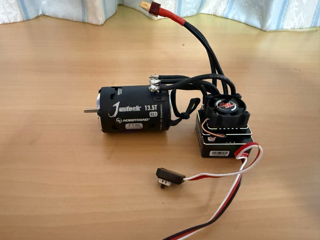 SANWA M12S 送信機とブラシレスモーターセット