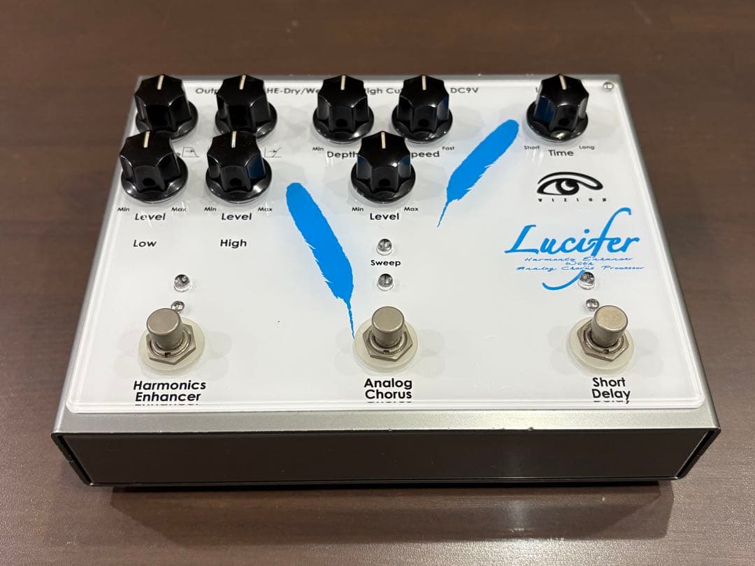 VIZION LUCIFER ギター用エフェクター　アナログコーラスぺダル