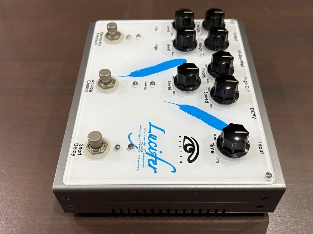 VIZION LUCIFER ギター用エフェクター　アナログコーラスぺダル