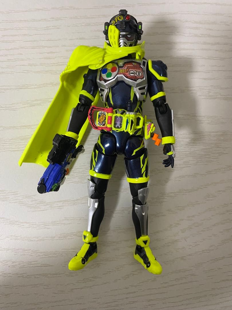 仮面ライダーエグゼイド　フィギュアーツ ブレイブ スナイプ ゲンム