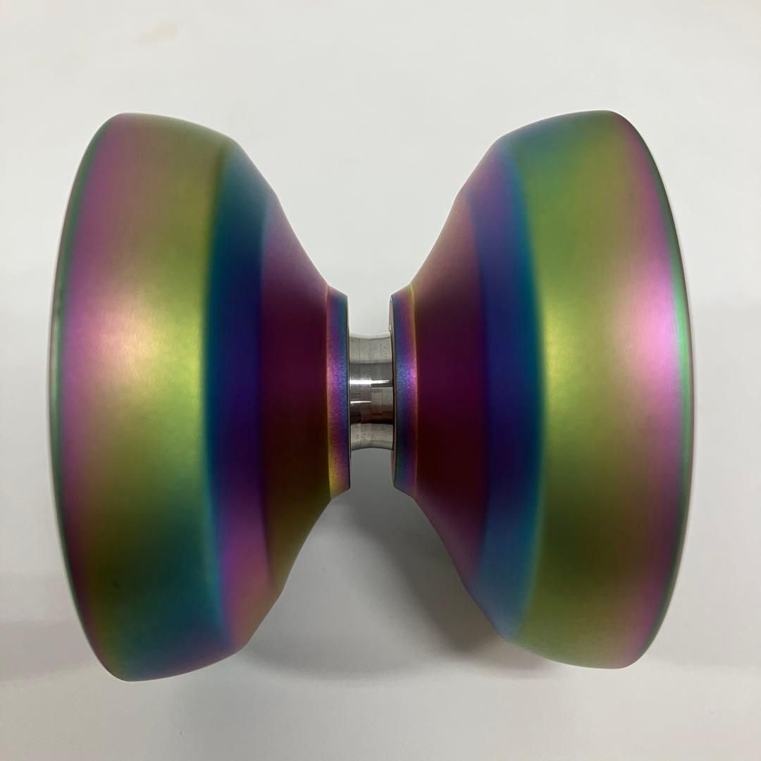 スポーツトイ・アクショントイ atmos project Ari rainbow