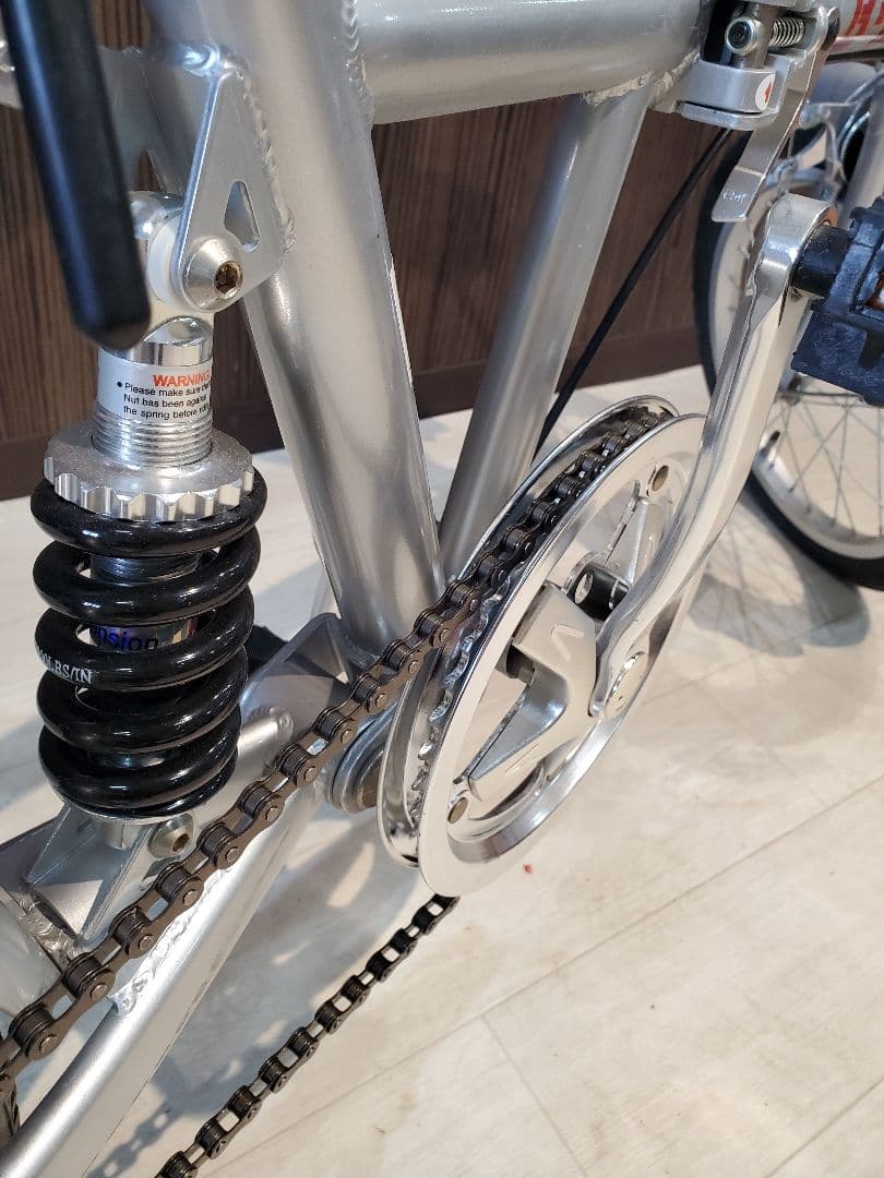 B-max 折りたたみ自転車 シルバー