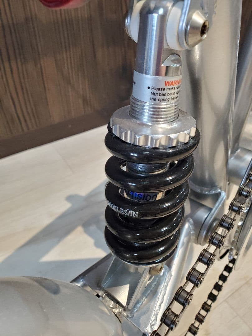 B-max 折りたたみ自転車 シルバー