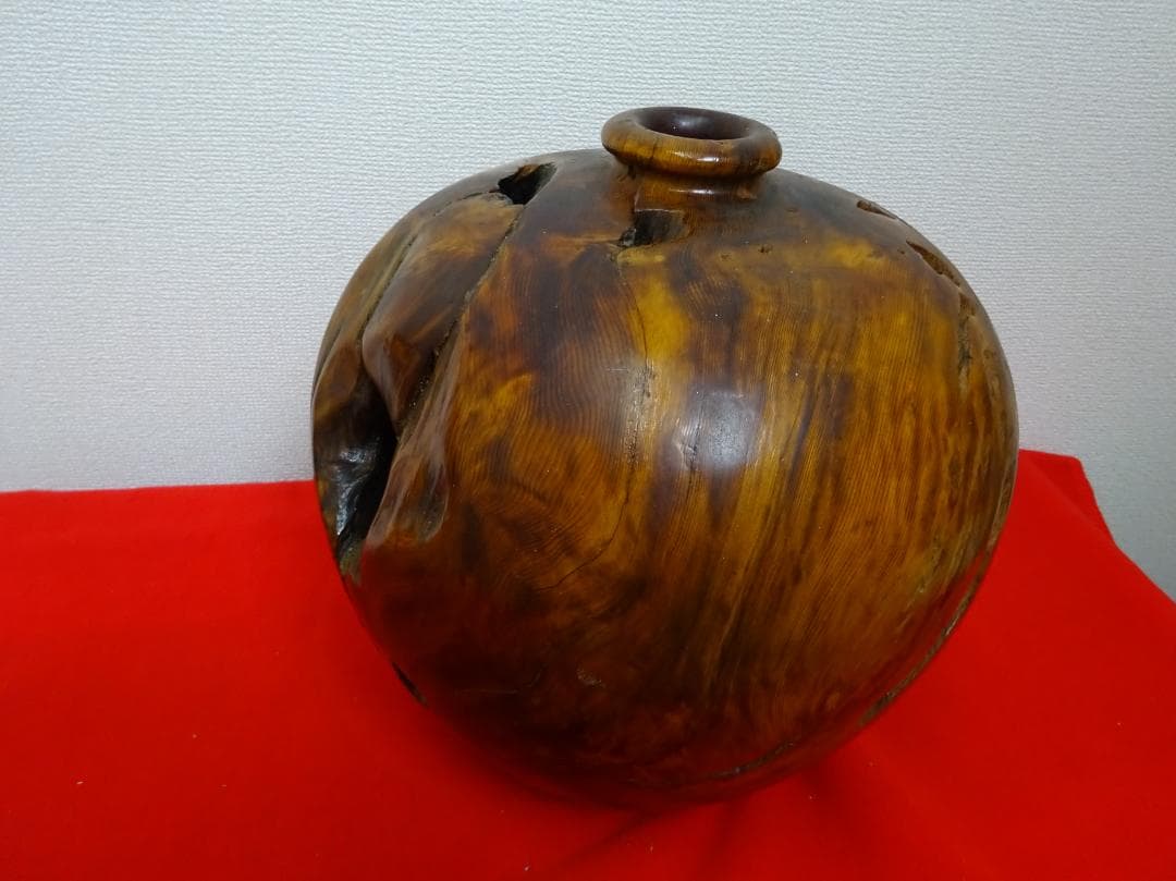 稀少　屋久杉　銘木　壺　花器　泡瘤　虎杢　泡杢　伝統工芸　美術品　骨董　世界遺産