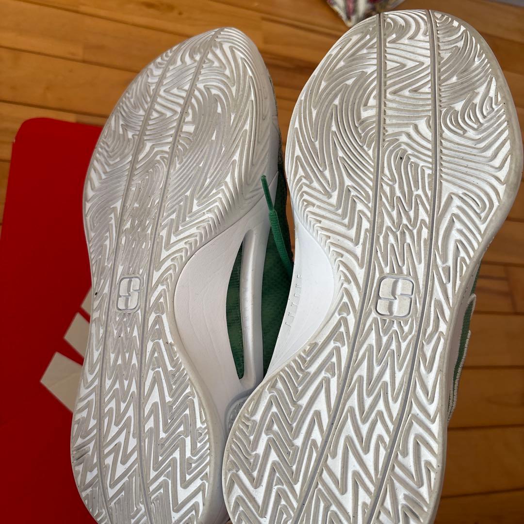 Nike バスケットボールシューズ 緑色