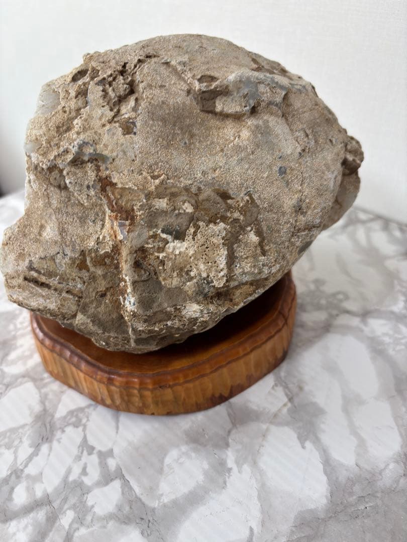 瑪瑙（メノウ、アゲート）の原石 鑑賞石 自然石 天然石 水石 鉱物 鉱石