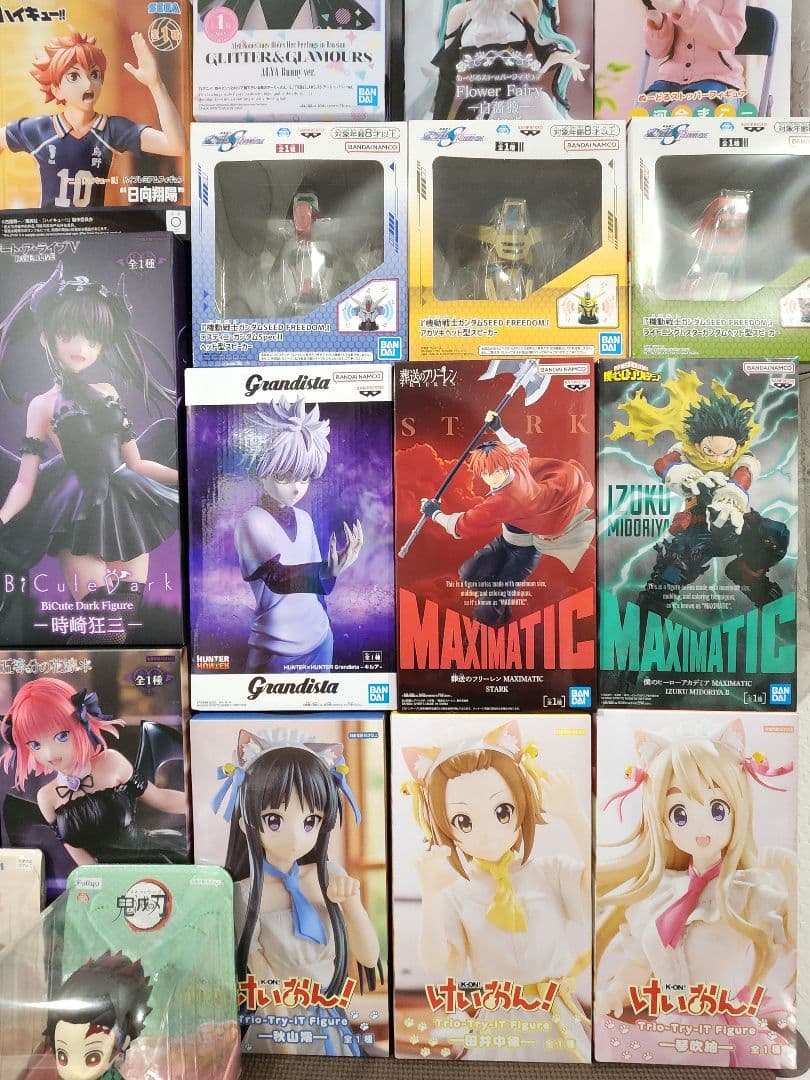 未開封フィギュア33個フリーレン アーリャマオマオ デク ガルクラ キルア