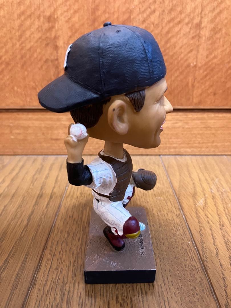 Yogi Berra ボブルヘッド人形