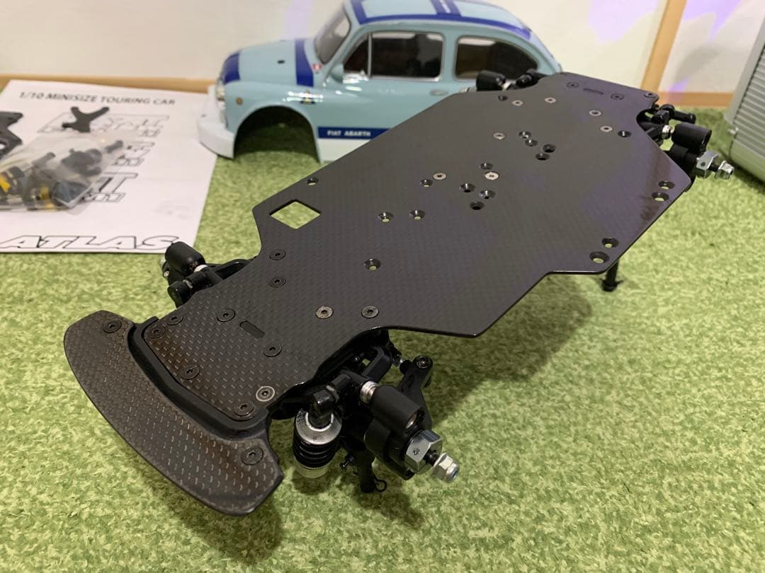 アトラス BEAT E54★カスタムカーボンシャーシ