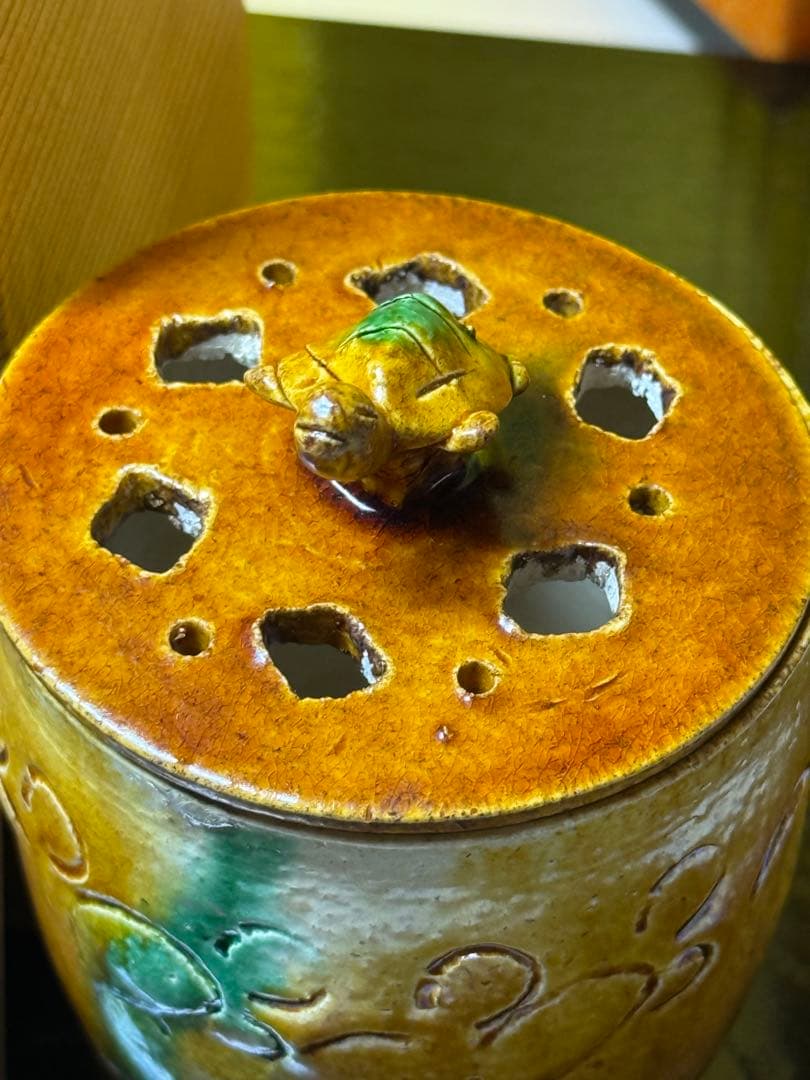 三彩亀文　高炉　お茶道具　陶器　未使用品