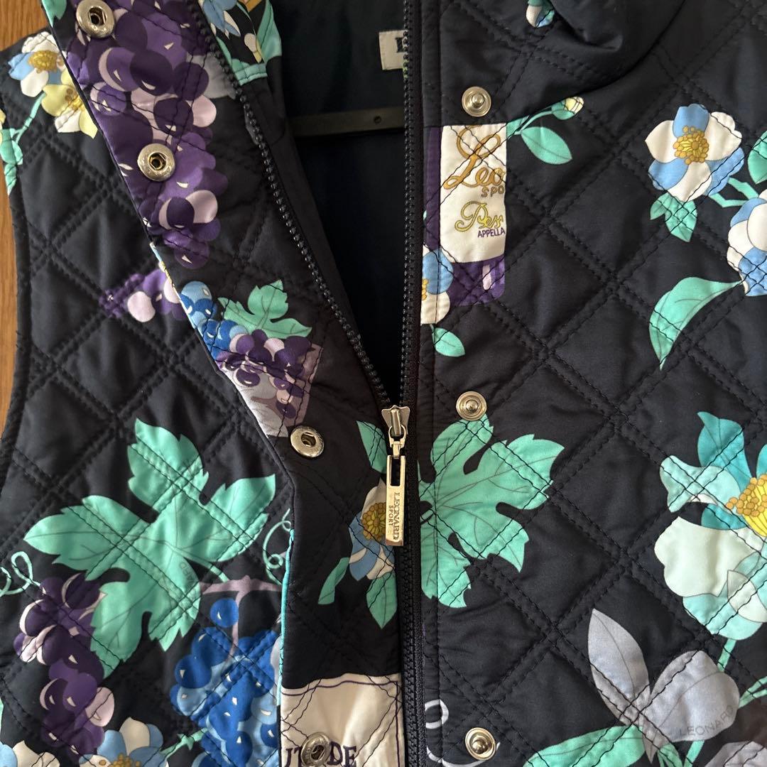 美品/レオナールスポーツ/中綿/ロングベスト/花柄/サイズ44