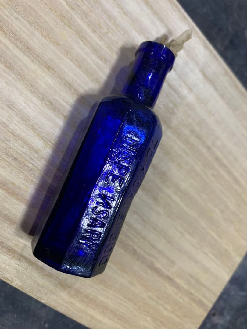 【ラスト】資生堂八角神薬　象形文字 レトロ瓶 神薬 薬瓶 ガラス瓶 アンティーク