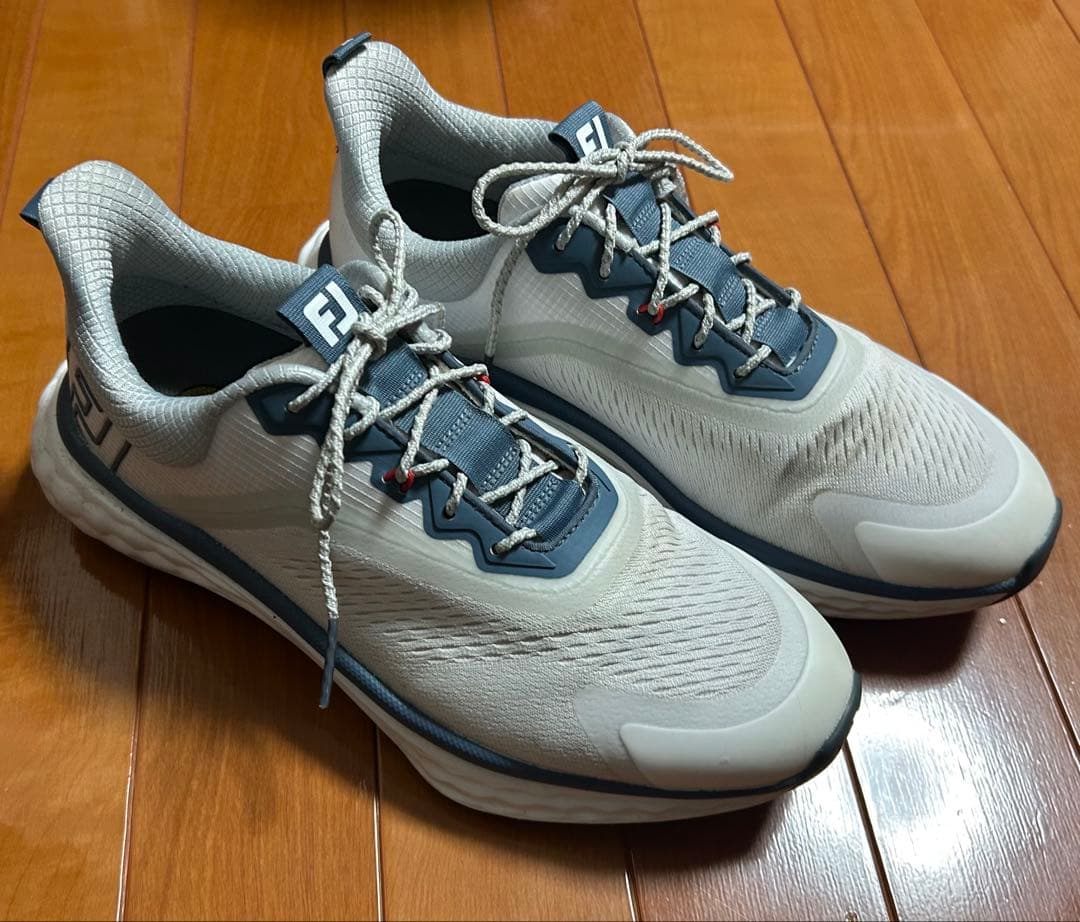 フットジョイ FJ クオンタム スパイクレス ゴルフシューズ 日本正規品　中古品