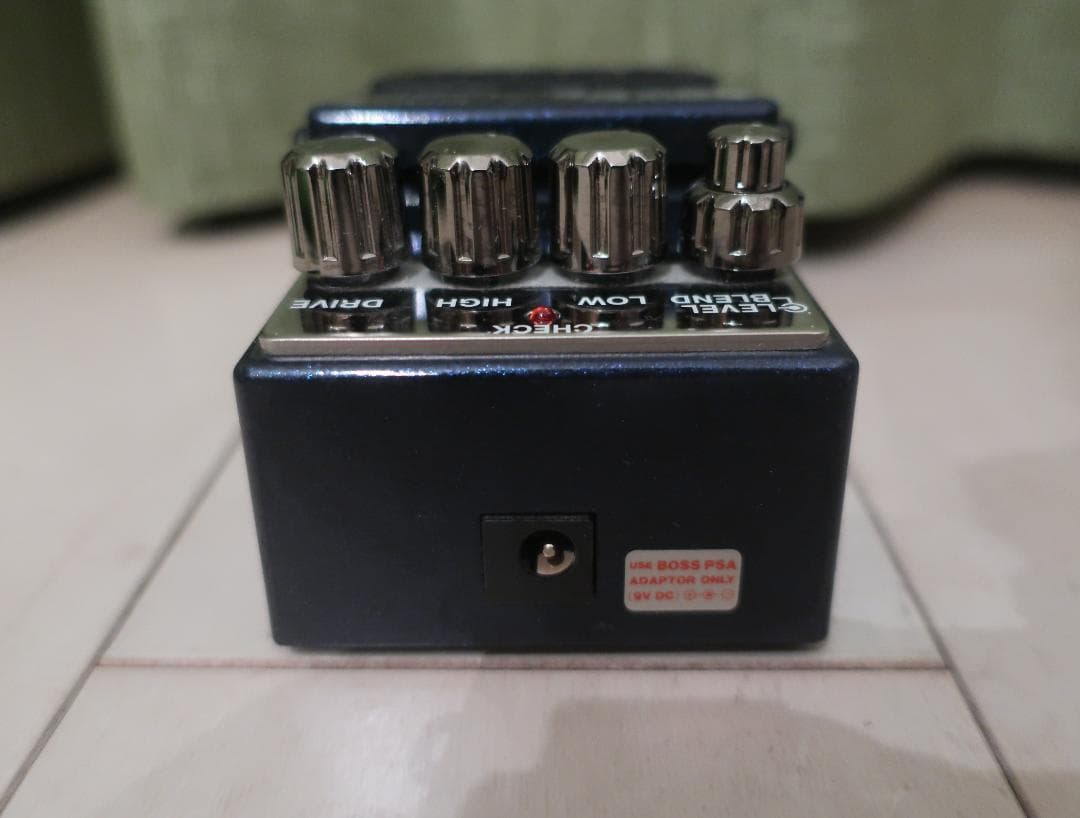 【送料無料】 BOSS BB-1X Bass D ベースエフェクター