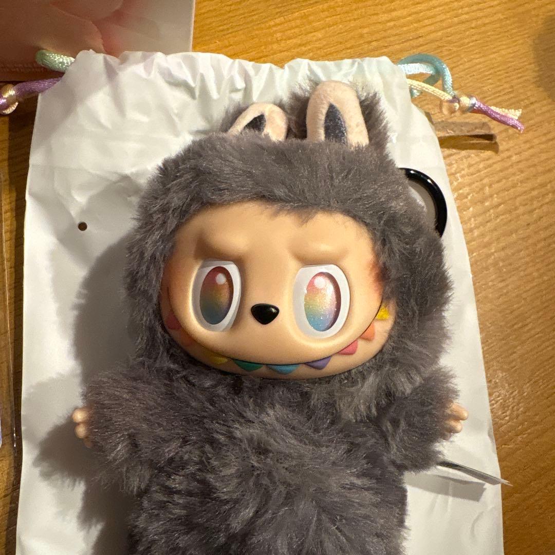 【正規品】Labubu Big into Energy ラブブ シークレット