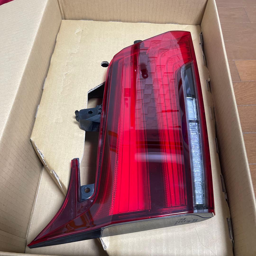アルファード30 後期　テールランプ　SCパッケージ　純正