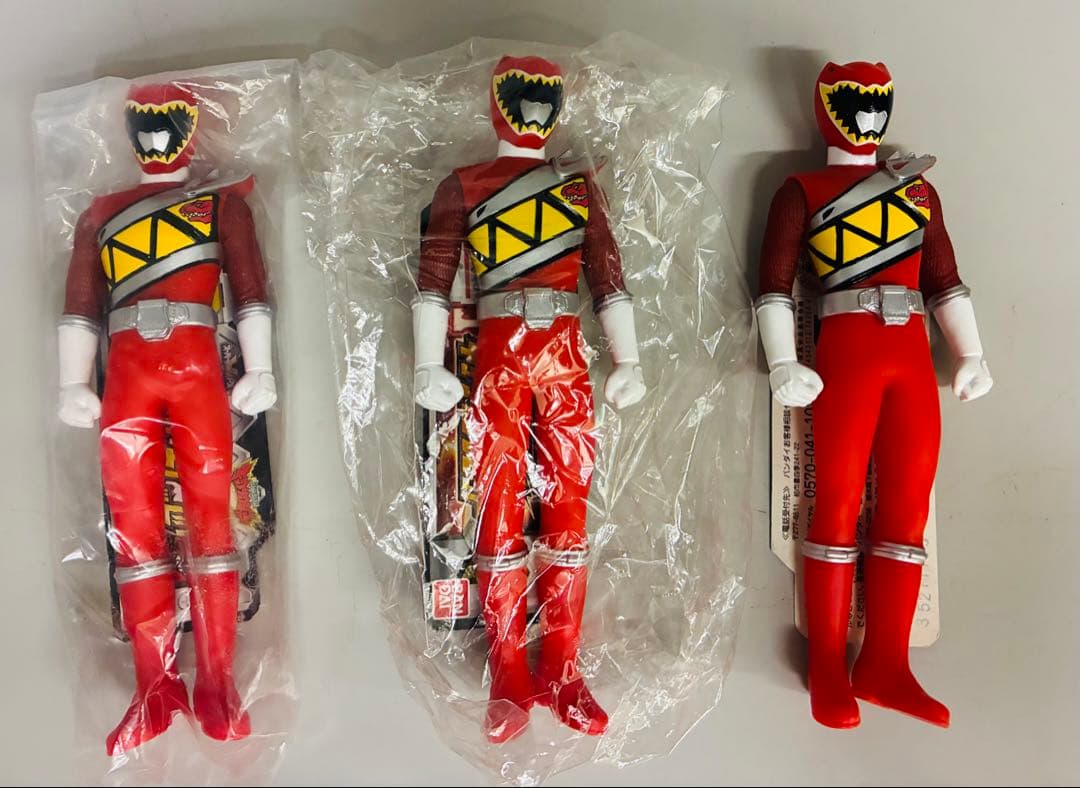 キョウリュウジャーソフビセット　獣電戦隊キョウリュウジャー