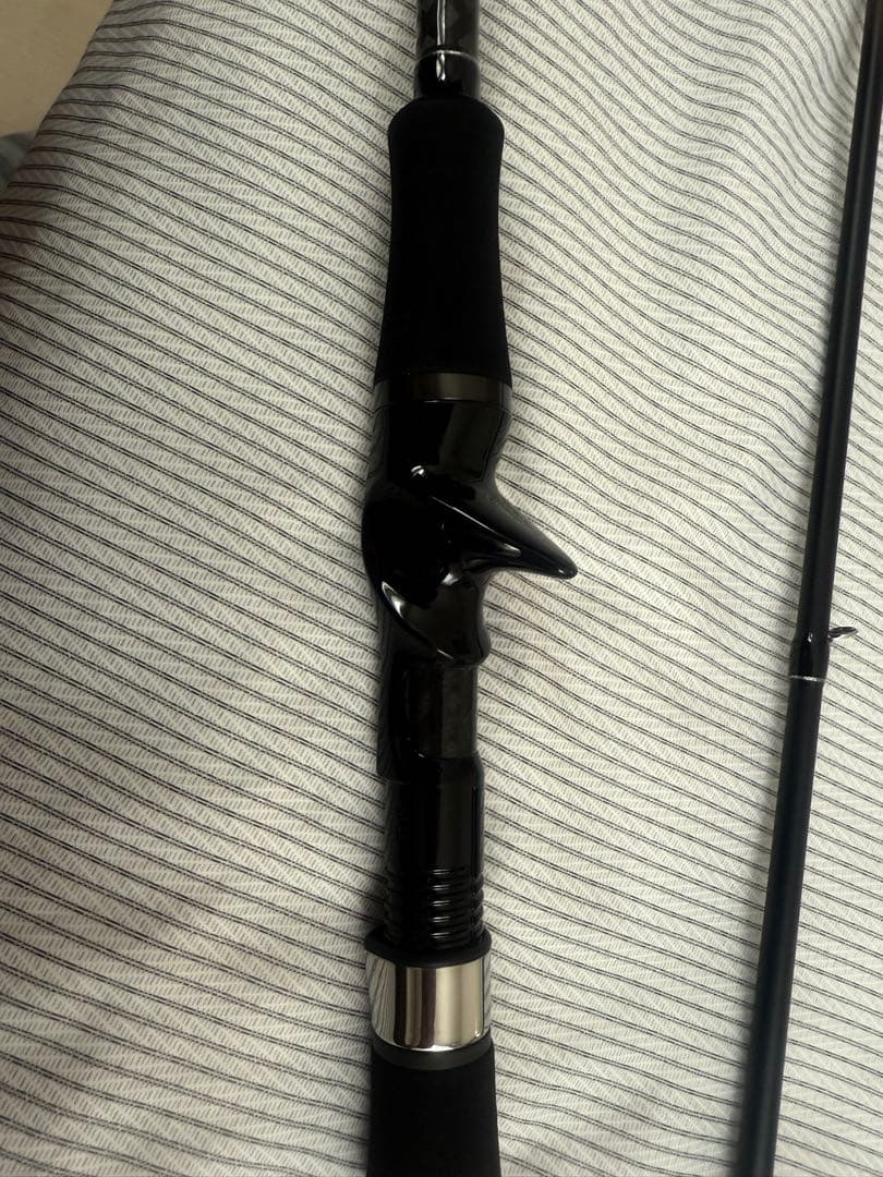 美品！送込！パームス　ラークシューターLSGC-710MH+ ベイトロッド