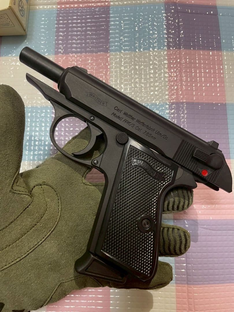 WALTHER PPK/S ワルサー　ピーピーケーエス