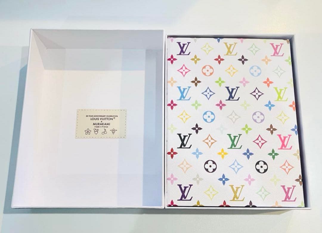 新品★ルイヴィトン村上隆トレーディングカードセット★ 非売品