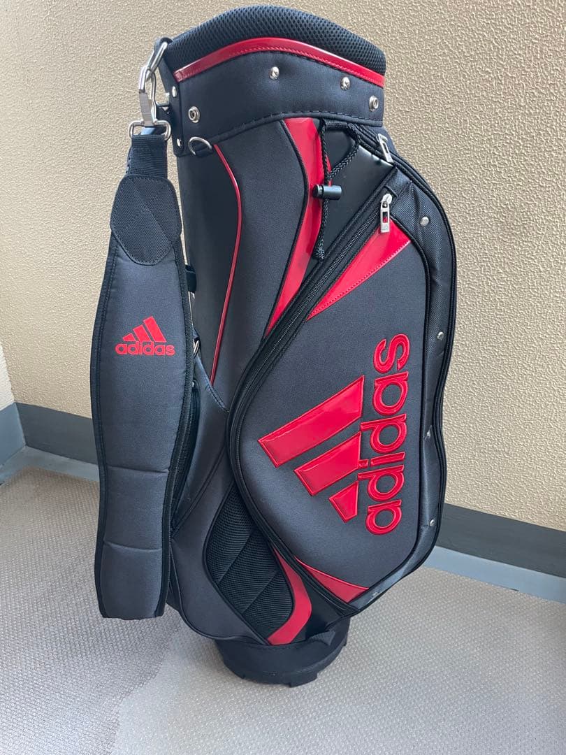 adidas キャディバッグ 黒 赤