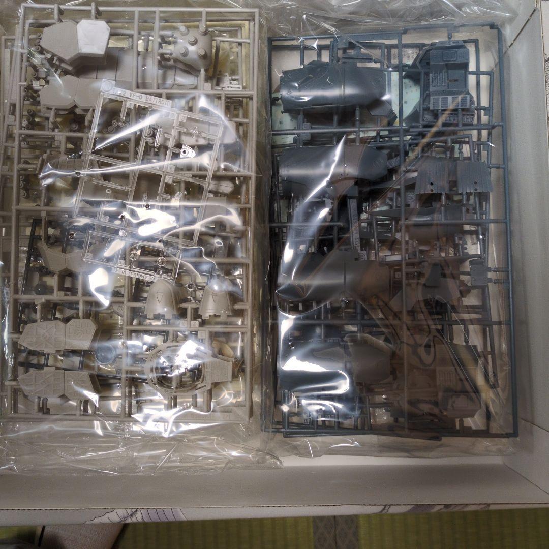 リアクティブアーマードバルキリーVF-OS 　\"マクロスゼロ\" 1:72スケール