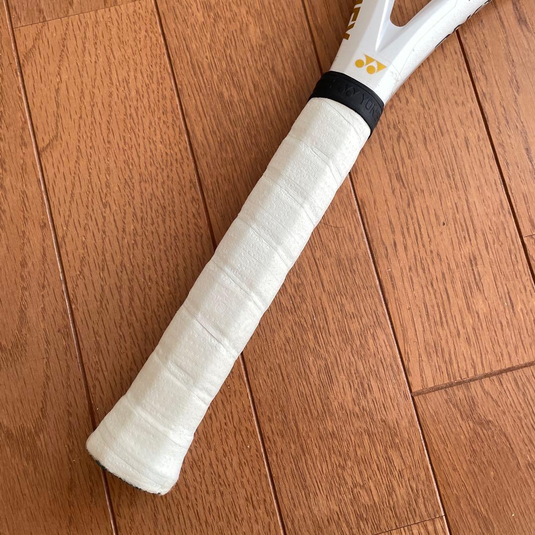 【限定】YONEX EZONE 100L 大坂なおみカラーバージョン