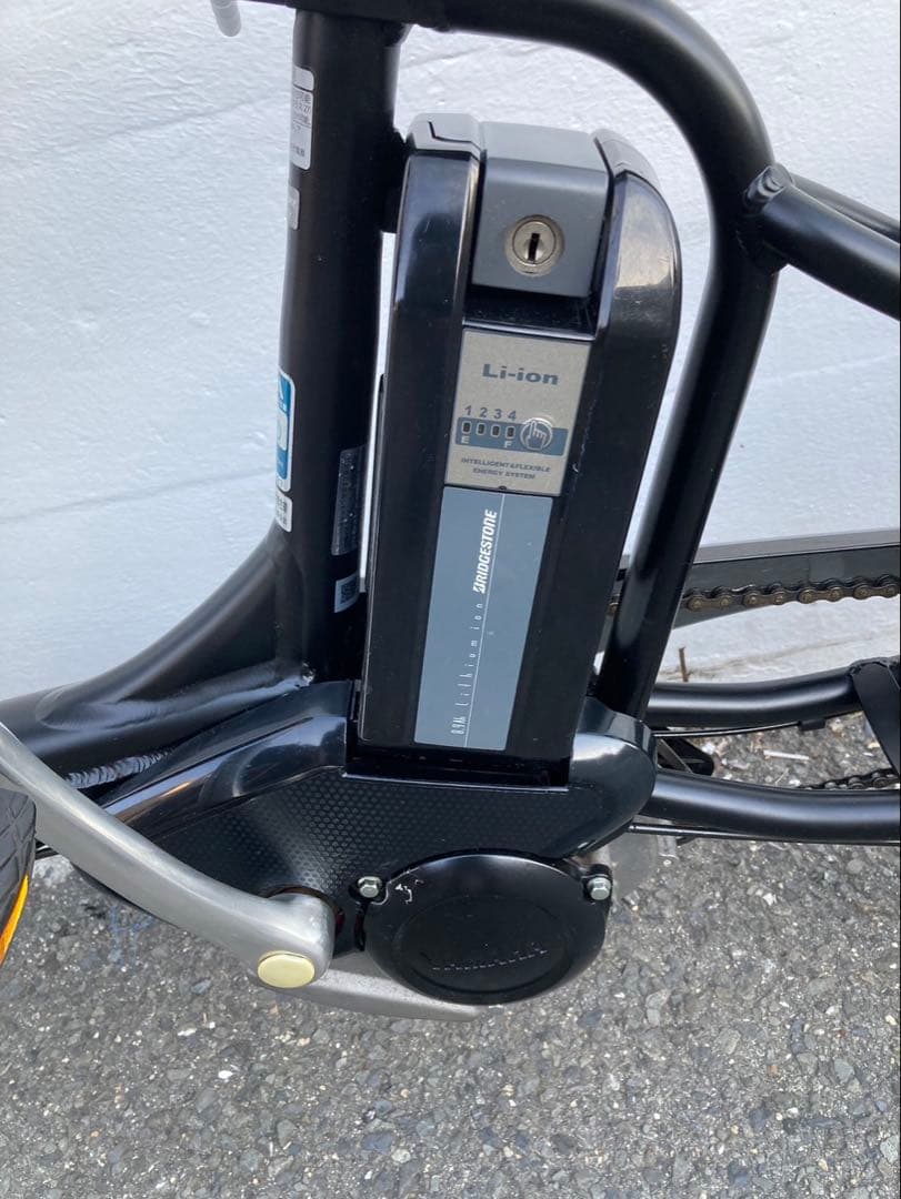 1357業界最長12ヶ月保証付！送料無料エリア多数！安全整備済み！電動自転車