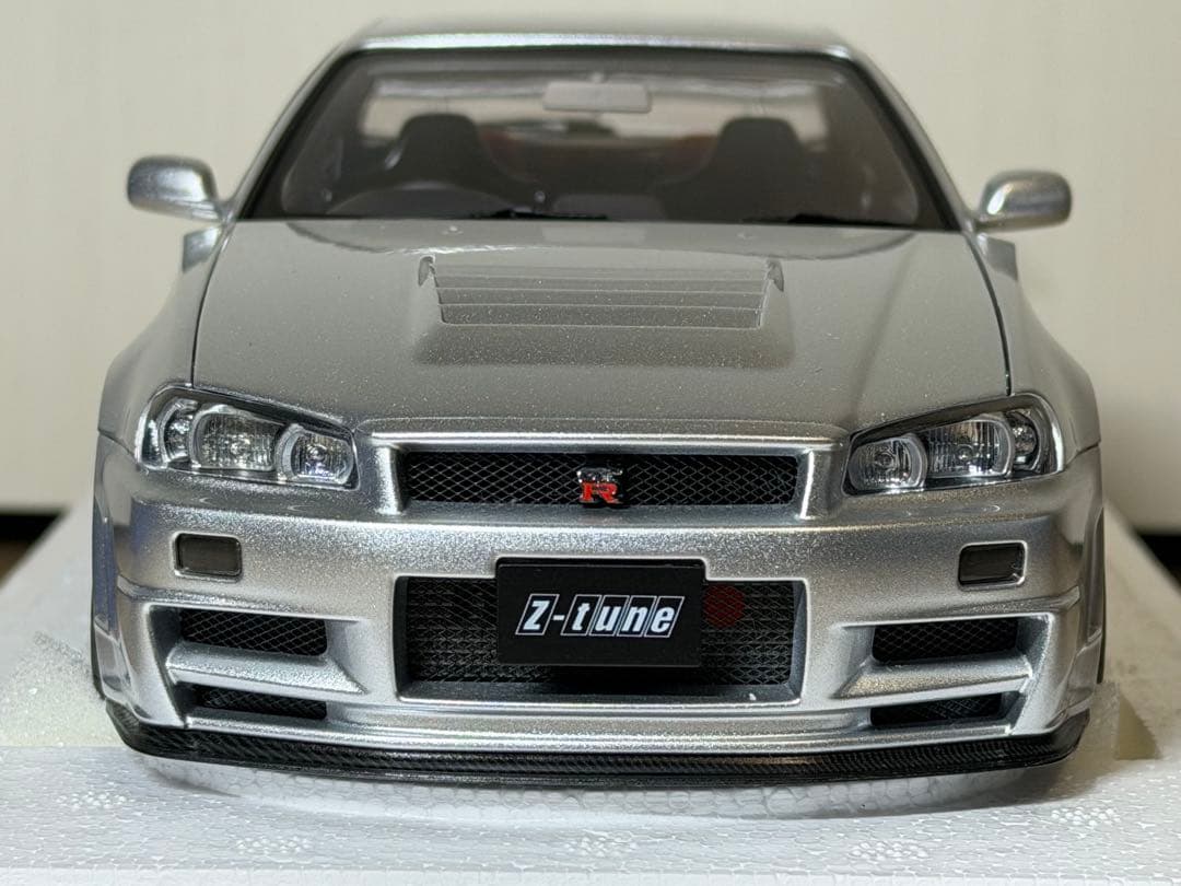 オートアート　1/18 SKYLINE GT-R Z-tune シルバー