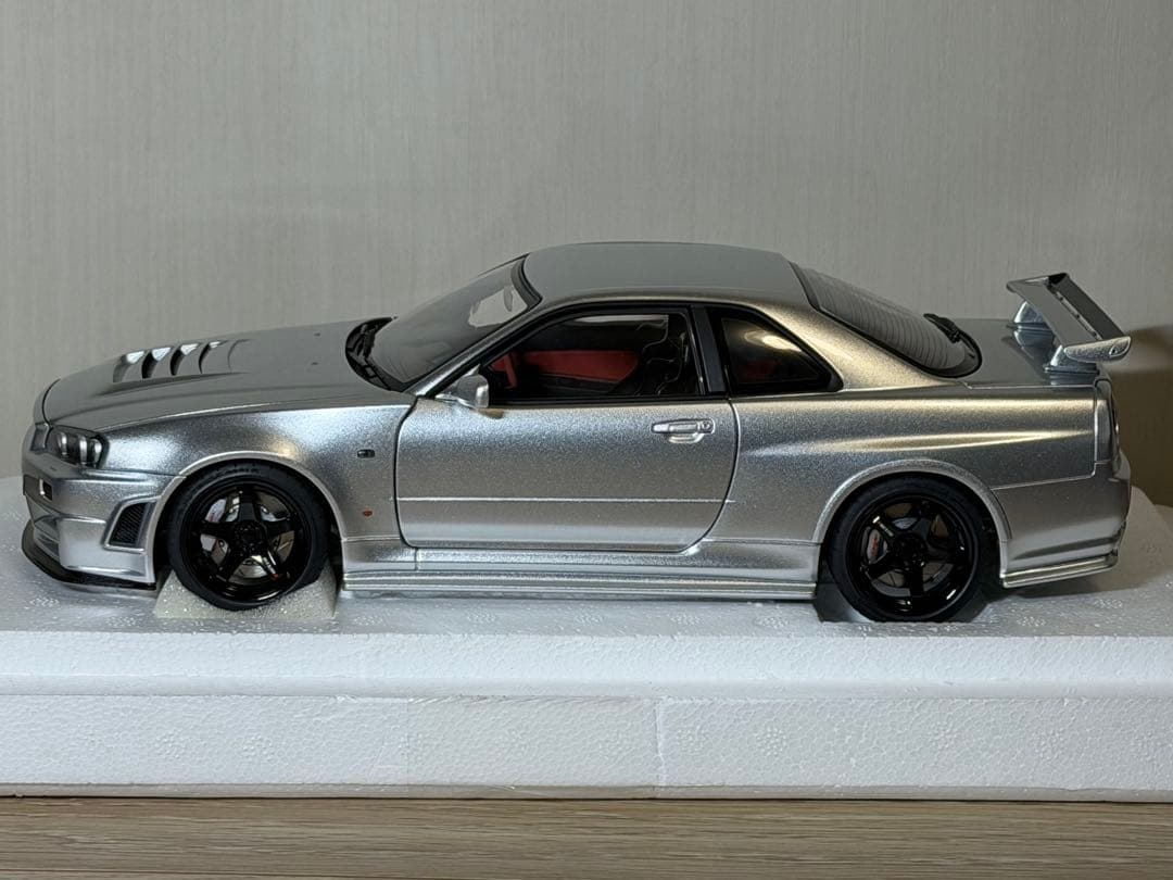オートアート　1/18 SKYLINE GT-R Z-tune シルバー