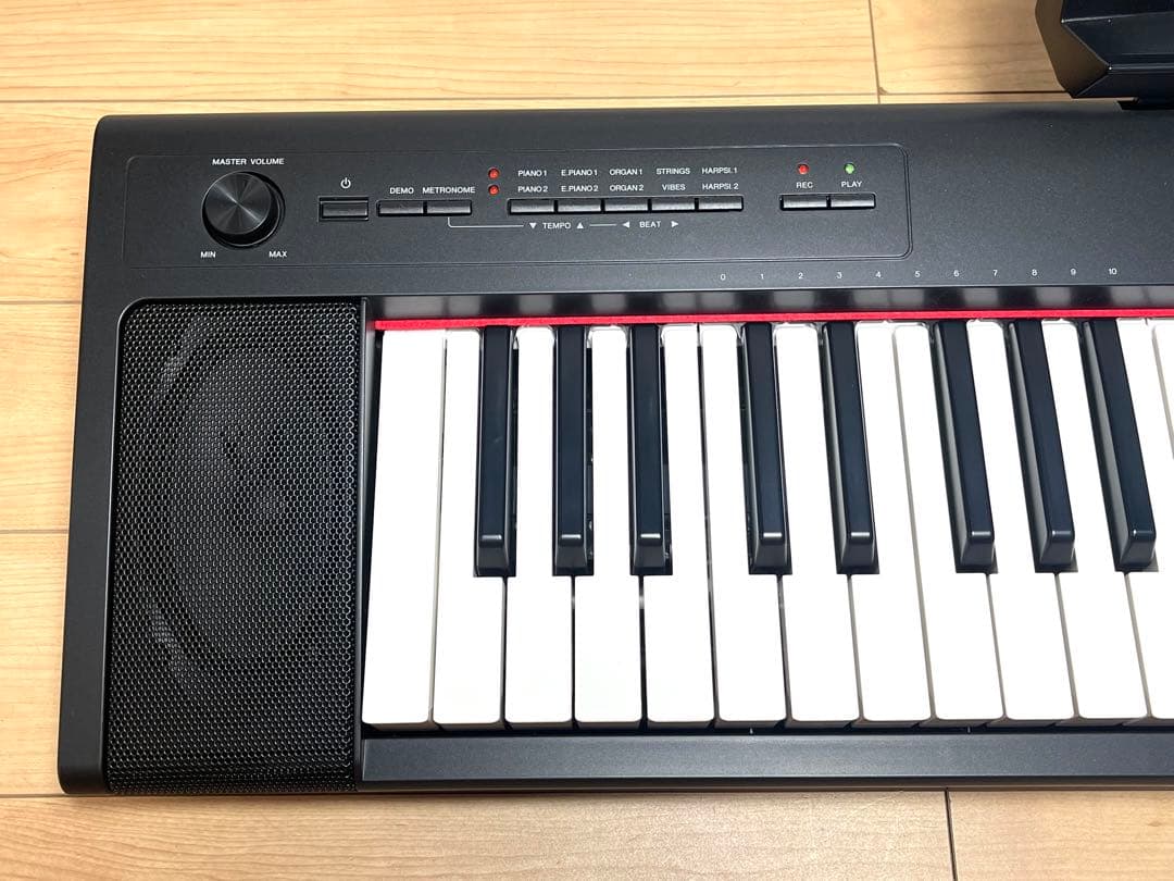 ヤマハ 電子キーボード 76鍵盤 piaggero NP-32 / 美品