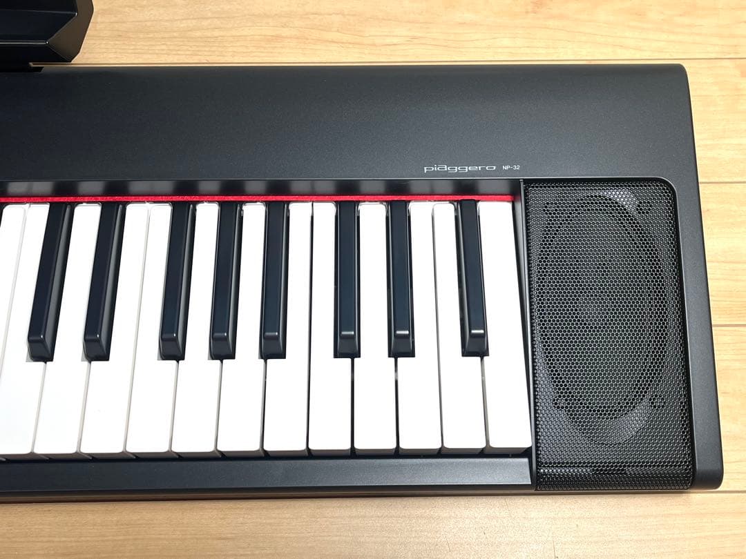 ヤマハ 電子キーボード 76鍵盤 piaggero NP-32 / 美品