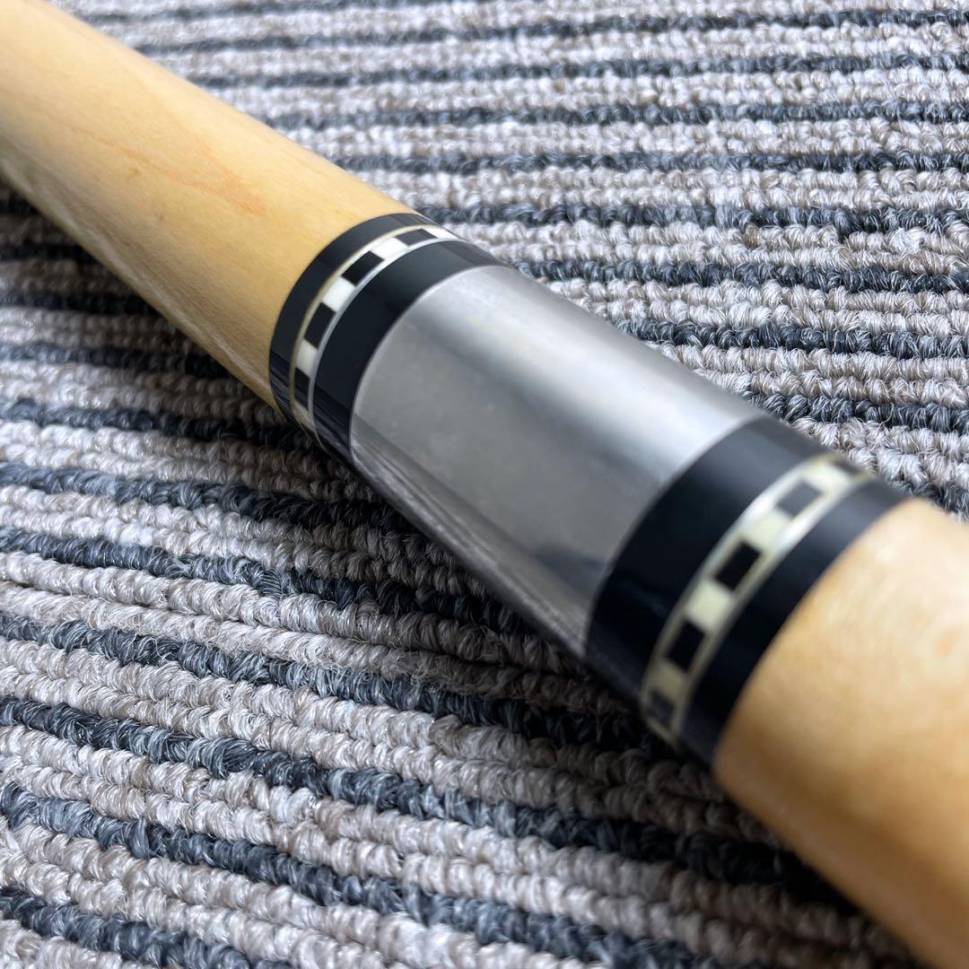 ADAM William ビリヤードキュー ケース付き