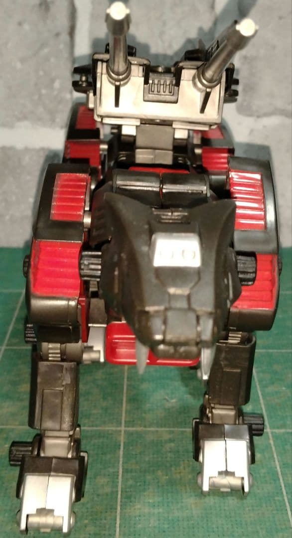 ゾイド　ライトニングサイクス＆コマンドウルフ(ア−バイン仕様)