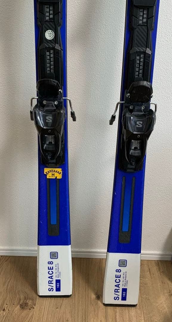 スキー Salomon S RACE8