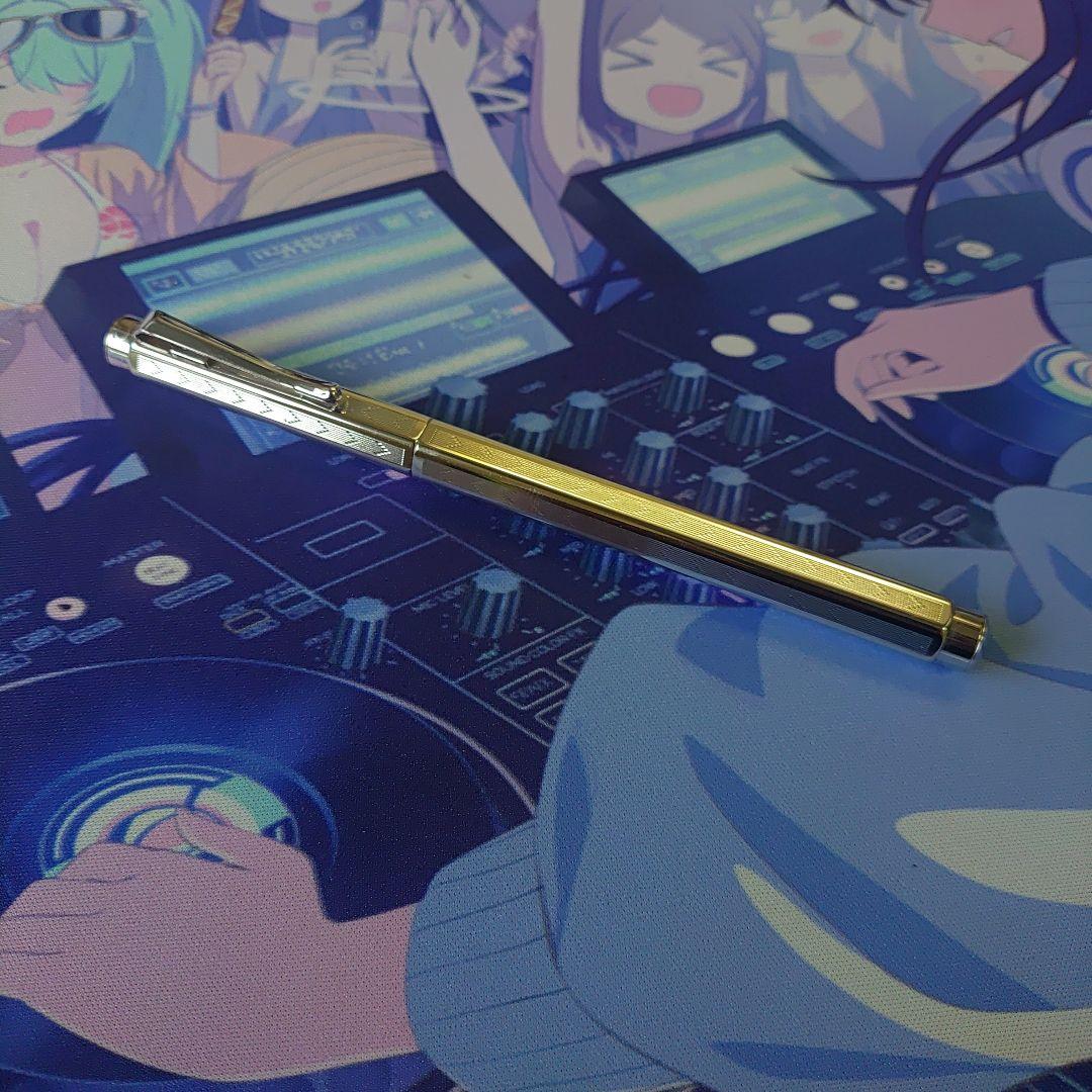 カランダッシュ　旧ロゴ　シェブロン　万年筆