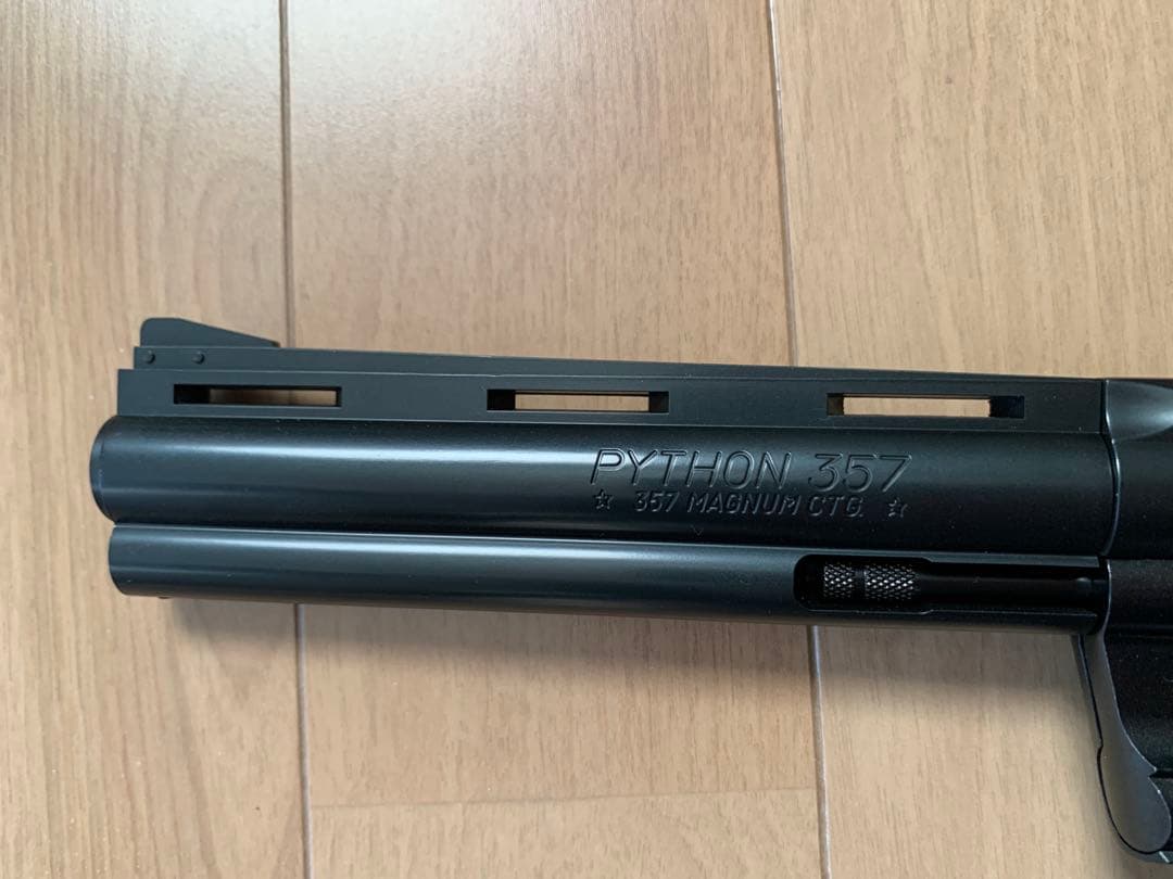 【美品】東京マルイ コルト パイソン .357 マグナム ガスリボルバー