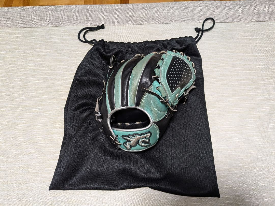 GLOVE STUDIO RYU 硬式グラブ　グラブ袋付き