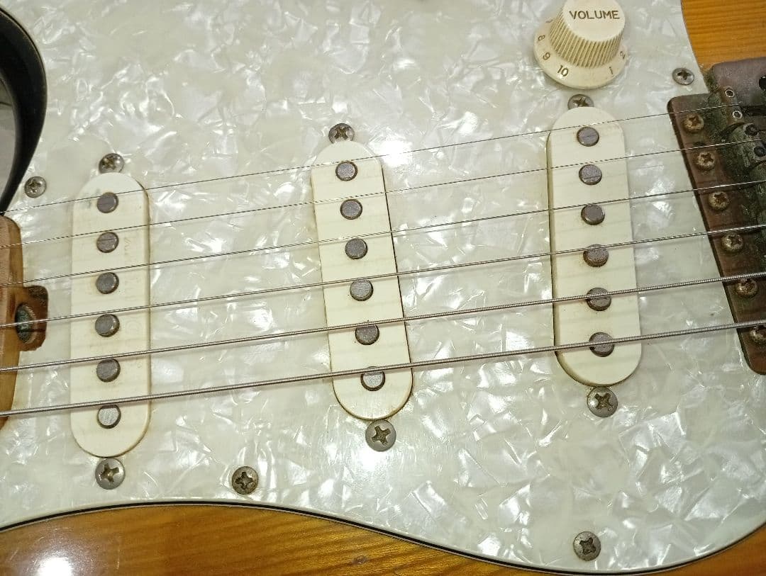 アリアプロST600 80年製 サドウスキートーキョーピックアップ