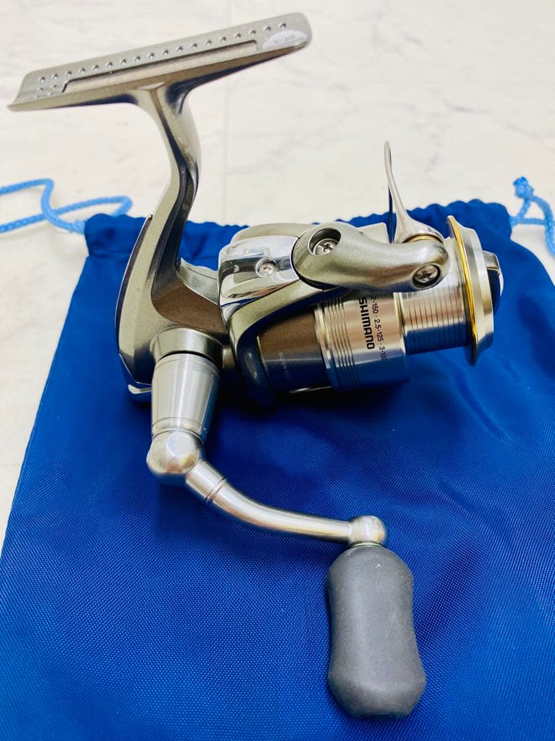 シマノ TWIN POWER 2000