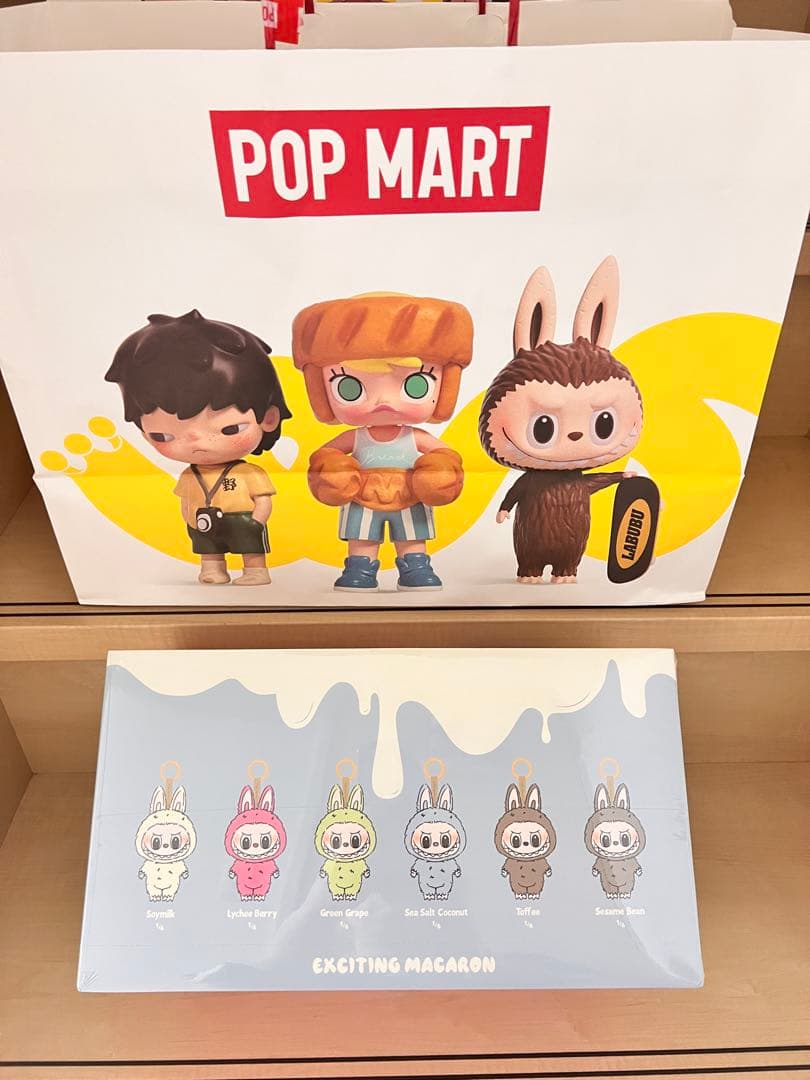 POPMART LABUBU THE MONSTERS マカロンぬいぐるみ